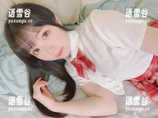 来看霜月shimo的梦魔利兹套图，空灵的时刻总有不经意的灵感