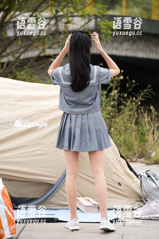 魔镜街拍 - 艾小青的镂空系列：照片哪儿找？这里随便你来免费领！