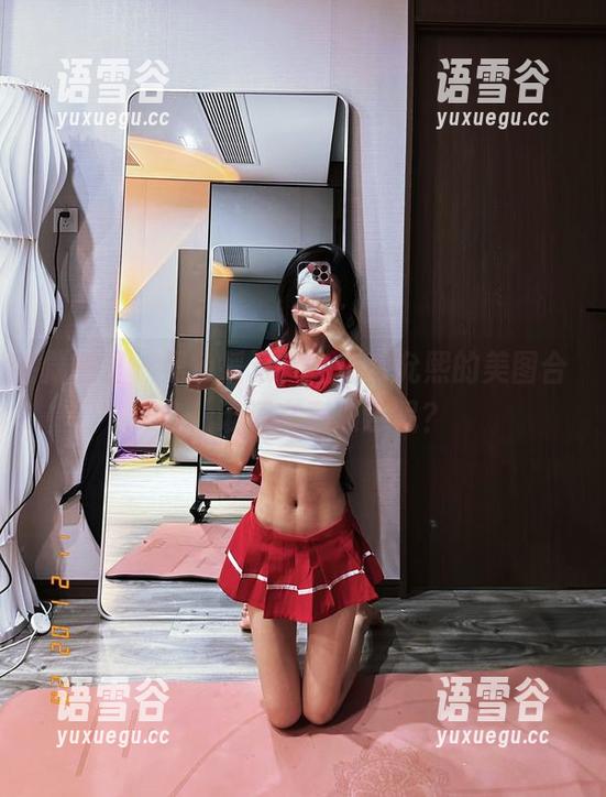 微密圈 - 黑色摇滚，一场黎允熙的美图合集，谁还在意颜色呢？