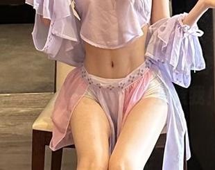 微密圈 – 精选！当黎允熙baby穿上红色，整个画面都在大喊‘注意我！’